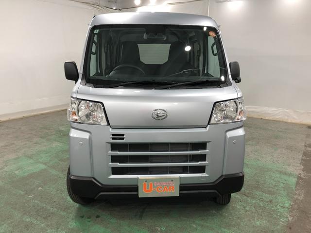 ハイゼットカーゴＤＸ　走行６２２キロ／ＦＭＡＭラジオ／オートライト１年保証距離無制限　走行距離６２２キロ　ＦＭＡＭラジオ　フロアマット　助手席エアバッグ　クリアランスソナー　オートライト　アイドリングストップ　両側スライドドア　キーレスエントリー（埼玉県）の中古車