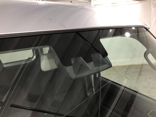 ハイゼットカーゴＤＸ　走行６２２キロ／ＦＭＡＭラジオ／オートライト１年保証距離無制限　走行距離６２２キロ　ＦＭＡＭラジオ　フロアマット　助手席エアバッグ　クリアランスソナー　オートライト　アイドリングストップ　両側スライドドア　キーレスエントリー（埼玉県）の中古車