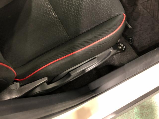 ロッキーG 4WD/走行46377キロ/フルセグナビ/ドラレコ1年保証距離無制限 走行距離46377キロ フルセグナビ パノラマモニター ブルートゥース ドラレコ サイドエアバッグ LEDヘッドランプ アイドリングストップ シートヒーター オート格納式ドアミラー(埼玉県)の中古車