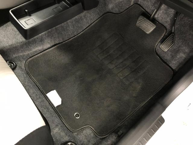 ミライースＬ　ＳＡIII　走行１７４３キロ／オートライト／マット１年保証距離無制限　走行距離１７４３キロ　マット　助手席エアバッグ　クリアランスソナー　オートライト　アイドリングストップ　スマートアシスト３　キーレスエントリー（埼玉県）の中古車