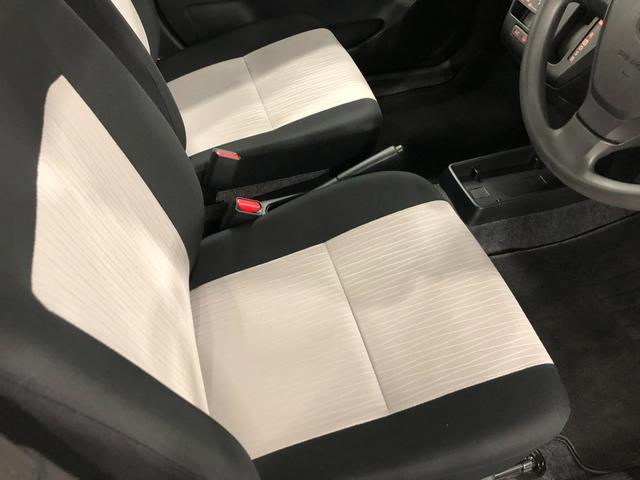 ミライースＬ　ＳＡIII　走行１７４３キロ／オートライト／マット１年保証距離無制限　走行距離１７４３キロ　マット　助手席エアバッグ　クリアランスソナー　オートライト　アイドリングストップ　スマートアシスト３　キーレスエントリー（埼玉県）の中古車