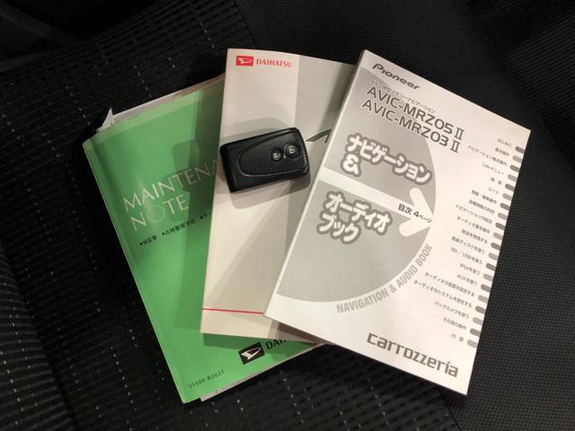 ムーヴカスタム X タバコ臭/走行47118キロ/ナビ/マット1年保証距離無制限 走行距離47118キロ 純正マット 助手席エアバック オートライト LEDヘッドランプ アイドリングストップ プッシュボタンスタート 電動格納式ドアミラー キーフリー(埼玉県)の中古車