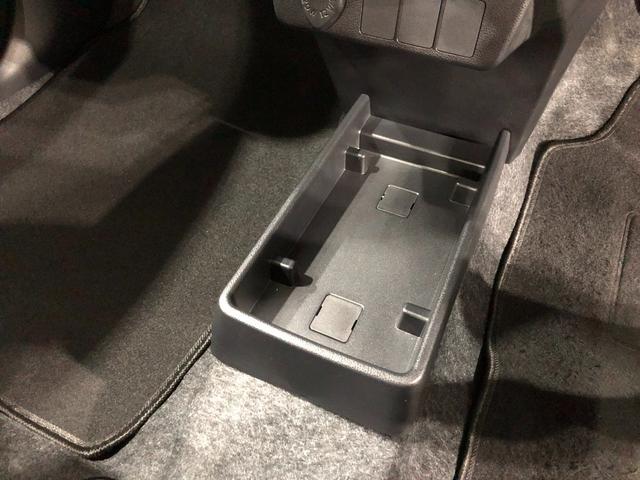 ミライースＬ　ＳＡIII　走行２３２５キロ／オートライト／マット１年保証距離無制限　走行距離２３２５キロ　マット　助手席エアバッグ　クリアランスソナー　オートライト　アイドリングストップ　スマートアシスト３　キーレスエントリー（埼玉県）の中古車