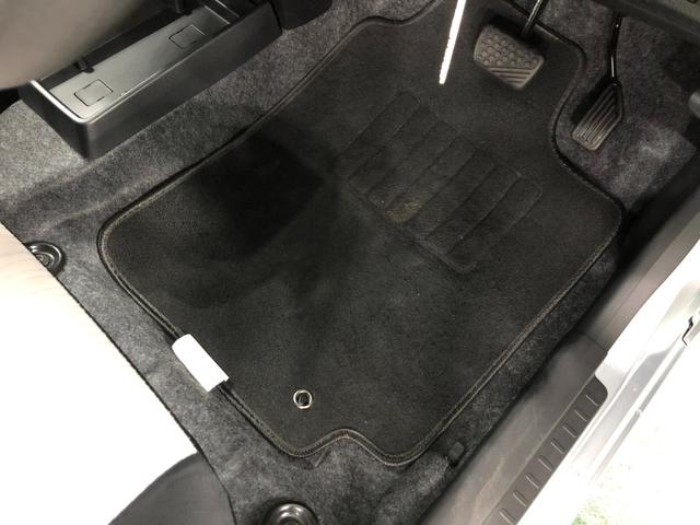 ミライースＬ　ＳＡIII　走行３３２３キロ／オートライト／マット１年保証距離無制限　走行距離３３２３キロ　マット　助手席エアバッグ　クリアランスソナー　オートライト　アイドリングストップ　スマートアシスト３　キーレスエントリー　マニュアルエアコン（埼玉県）の中古車