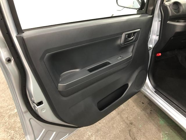 ミライースＬ　ＳＡIII　走行３３２３キロ／オートライト／マット１年保証距離無制限　走行距離３３２３キロ　マット　助手席エアバッグ　クリアランスソナー　オートライト　アイドリングストップ　スマートアシスト３　キーレスエントリー　マニュアルエアコン（埼玉県）の中古車