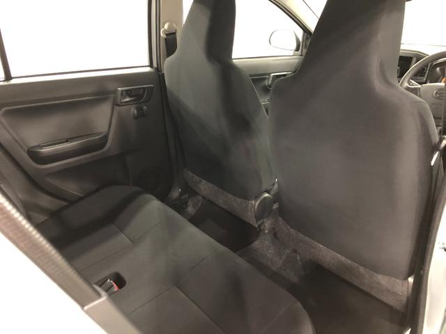 ミライースＬ　ＳＡIII　走行３３２３キロ／オートライト／マット１年保証距離無制限　走行距離３３２３キロ　マット　助手席エアバッグ　クリアランスソナー　オートライト　アイドリングストップ　スマートアシスト３　キーレスエントリー　マニュアルエアコン（埼玉県）の中古車