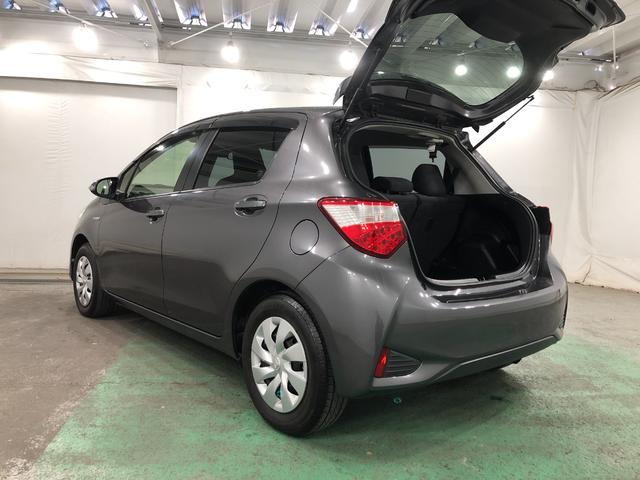 ヴィッツハイブリッドF 走行75002キロ/ナビ/バックカメラETC一年保証・走行距離無制限走行75002キロ フルセグナビ ブルートゥース バックカメラ 助手席エアバック ETC オートライト LEDヘッドライト(埼玉県)の中古車