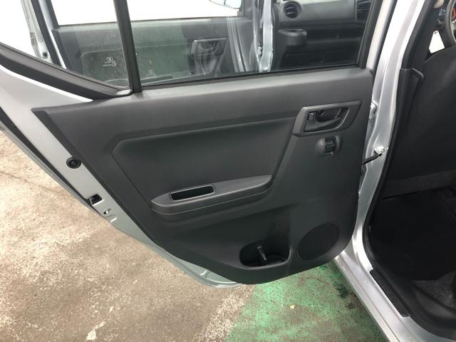 ミライースＬ　ＳＡIII　走行４３４６キロ／オートライト／マット１年保証距離無制限　走行距離４３４６キロ　マット　クリアランスソナー　オートライト　アイドリングストップ　スマートアシスト３　キーレスエントリー　マニュアルエアコン（埼玉県）の中古車