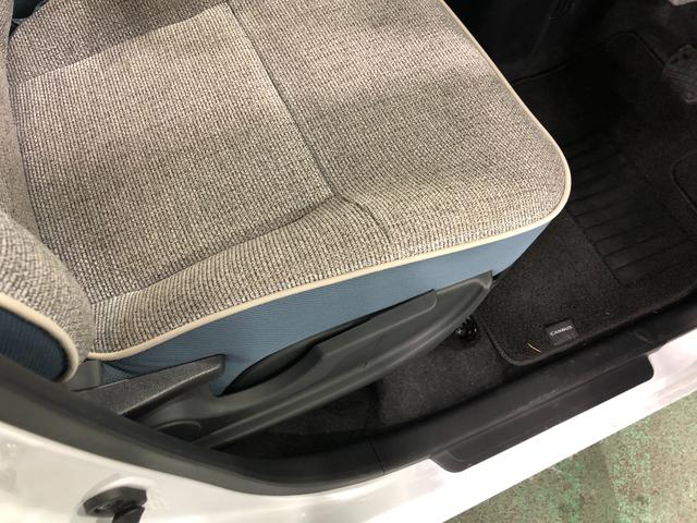 ムーヴキャンバスストライプスＧ　走行５６６８キロ／ＬＥＤヘッドランプ／マット一年保証・走行距離無制限　走行５６６８キロ　サイドエアバック　クリアランスソナー　オートマチックハイビーム　オートライト　ＬＥＤヘッドライト　ベンチシート　シートヒーター　両側電動スライドドア（埼玉県）の中古車