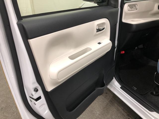 ムーヴキャンバスストライプスＧ　走行５６６８キロ／ＬＥＤヘッドランプ／マット一年保証・走行距離無制限　走行５６６８キロ　サイドエアバック　クリアランスソナー　オートマチックハイビーム　オートライト　ＬＥＤヘッドライト　ベンチシート　シートヒーター　両側電動スライドドア（埼玉県）の中古車