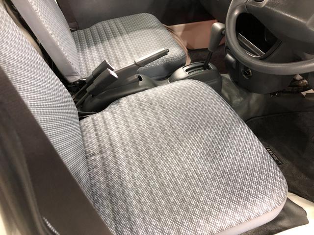 ハイゼットトラックエアコン・パワステ　スペシャル一年保証・走行距離無制限　走行３６７９９キロ　４ＷＤ　オートマ　ＡＭＦＭラジオ　エアコン　パワステ　ゲートプロテクター　荷台マット（埼玉県）の中古車