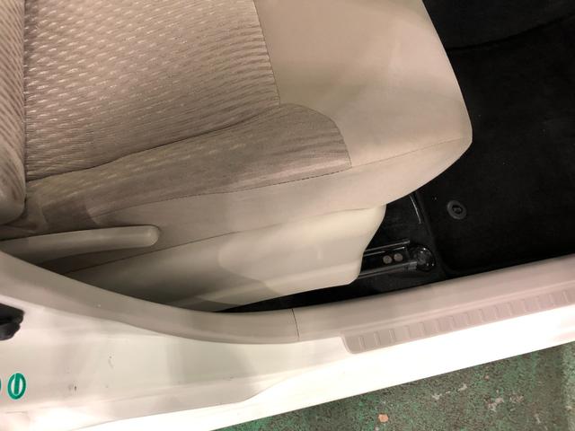 ムーヴL 走行102816キロ/車検整備付/雹害/ナビ/ETC一年保証・走行距離無制限 走行102816キロ 車検整備付 ETC ワンセグナビ アイドリングストップ ベンチシート 純正カーペットマット(埼玉県)の中古車