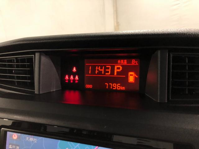 トールＸ　走行７７９６キロ／フルセグナビ／バックカメラ／純正マット１年保証距離無制限　走行距離７７９６キロ　フルセグナビ　バックカメラ　ブルートゥース　純正マット　オートライト　アイドリングストップ　片側電動スライドドア　オート格納式ドアミラー　キーフリー（埼玉県）の中古車