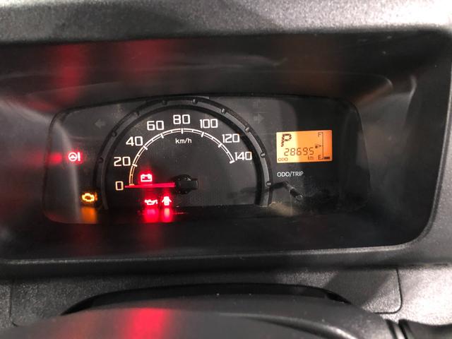 ハイゼットトラックEXT 4WD/走行28695キロ/CDチューナ/荷台作業灯1年保証距離無制限 走行距離28695キロ 4WD CDチューナー 純正フロアマット 荷台作業灯 キーレスエントリー 電動ウインドウ(埼玉県)の中古車