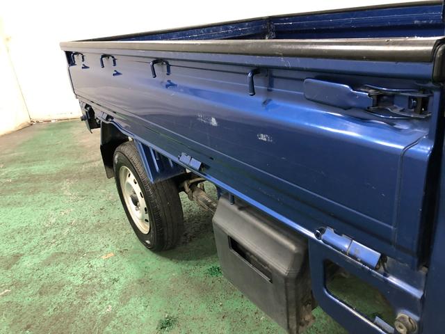 ハイゼットトラックEXT 4WD/走行28695キロ/CDチューナ/荷台作業灯1年保証距離無制限 走行距離28695キロ 4WD CDチューナー 純正フロアマット 荷台作業灯 キーレスエントリー 電動ウインドウ(埼玉県)の中古車