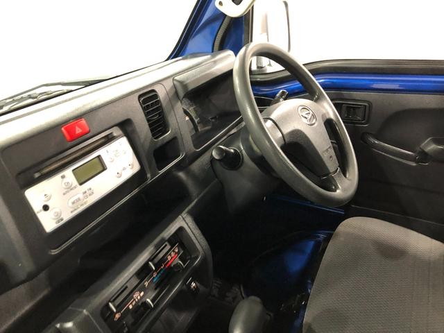 ハイゼットトラックEXT 4WD/走行28695キロ/CDチューナ/荷台作業灯1年保証距離無制限 走行距離28695キロ 4WD CDチューナー 純正フロアマット 荷台作業灯 キーレスエントリー 電動ウインドウ(埼玉県)の中古車