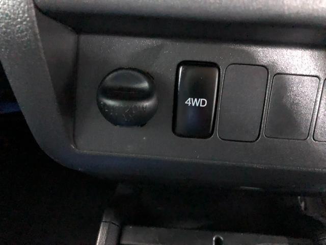 ハイゼットトラックEXT 4WD/走行28695キロ/CDチューナ/荷台作業灯1年保証距離無制限 走行距離28695キロ 4WD CDチューナー 純正フロアマット 荷台作業灯 キーレスエントリー 電動ウインドウ(埼玉県)の中古車