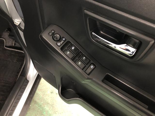 タフトGターボ 走行25702キロ/車検整備付/タイヤ4本交換一年保証・走行距離無制限走行25702キロ フルセグナビ ブルートゥース バックカメラ ドラレコ ETC サイドエアバック クリアランスソナー LEDヘッドライト シートヒーター(埼玉県)の中古車