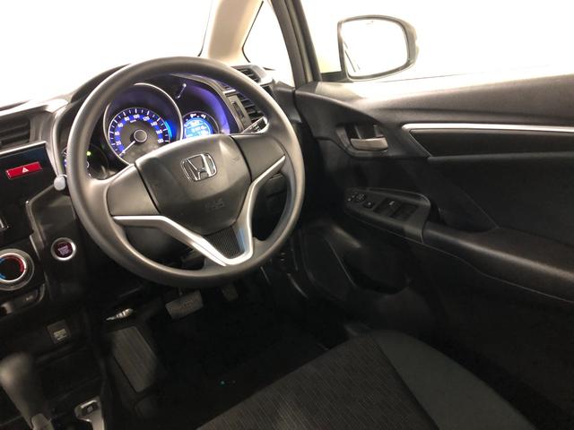 フィット13G・Fパッケージ走行14719キロ/CDチューナー一年保証・走行距離無制限走行14719キロ 助手席エアバック 純正カーペットマット サイドエアバック CDチューナー キーフリー(埼玉県)の中古車