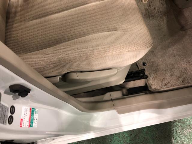 スペーシアＴ　走行５６５９３キロ／ナビ／バックカメラ／ＥＴＣ一年保証・走行距離無制限走行５６５９３キロ　ワンセグナビ　バックカメラ　助手席エアバック　純正カーペットマット　アイドリングストップ　ベンチシート（埼玉県）の中古車