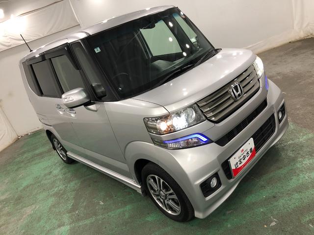Ｎ−ＢＯＸ＋カスタムＧ・ターボＡパッケージ　走行４９７８９キロ／ナビ／後席モニタ一年保証・走行距離無制限走行４９７８９キロ　フルセグナビ　ブルートゥース　バックカメラ　後席モニター　サイドエアバック　ＨＩＤヘッドライト　ベンチシート　両側電動スライドドア（埼玉県）の中古車