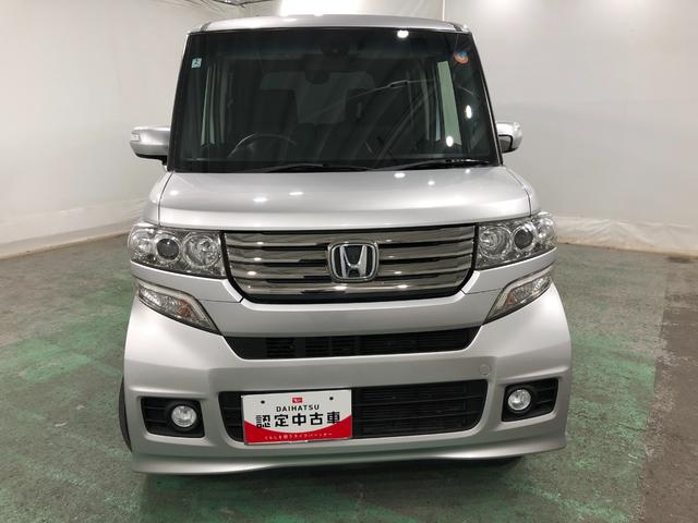 Ｎ−ＢＯＸ＋カスタムＧ・ターボＡパッケージ　走行４９７８９キロ／ナビ／後席モニタ一年保証・走行距離無制限走行４９７８９キロ　フルセグナビ　ブルートゥース　バックカメラ　後席モニター　サイドエアバック　ＨＩＤヘッドライト　ベンチシート　両側電動スライドドア（埼玉県）の中古車