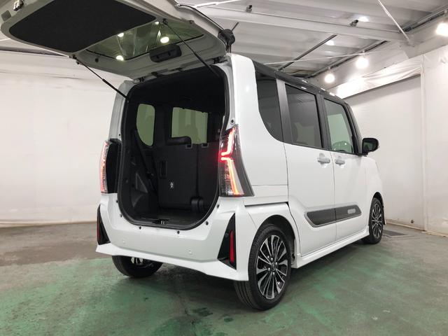 タントカスタムＲＳ　走行９６２５キロ／クリアランスソナー一年保証・走行距離無制限　走行９６２５キロ　サイドエアバック　クリアランスソナー　オートマチックハイビーム　オートライト　ＬＥＤヘッドライト　ベンチシート　シートヒーター　両側電動スライドドア（埼玉県）の中古車