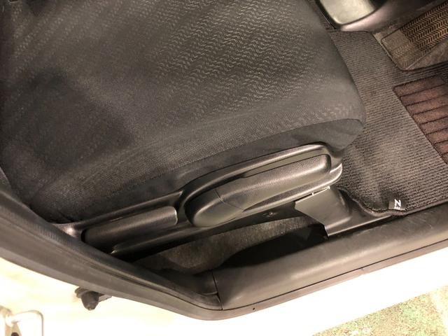 N−BOXG SSパッケージ 走行52211キロ/ナビ/後席モニター一年保証・走行距離無制限走行52211キロ ナビ ブルートゥース バックカメラ 後席モニター ベンチシート 両側電動スライドドア(埼玉県)の中古車