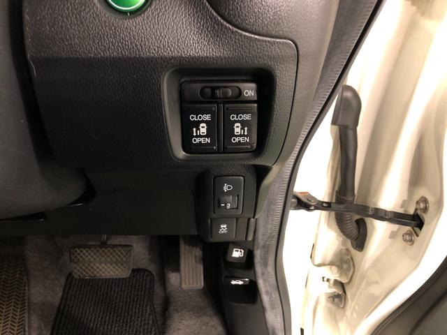 N−BOXG SSパッケージ 走行52211キロ/ナビ/後席モニター一年保証・走行距離無制限走行52211キロ ナビ ブルートゥース バックカメラ 後席モニター ベンチシート 両側電動スライドドア(埼玉県)の中古車