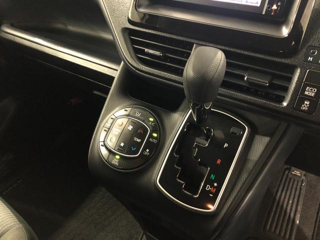 ノアX Vパッケージ 修復歴/走行71745キロ/ワンセグナビ1年保証距離無制限 走行距離71745キロ ワンセグナビ バックカメラ ブルートゥース 純正マット 助手席エアバック 両側スライドドア(埼玉県)の中古車