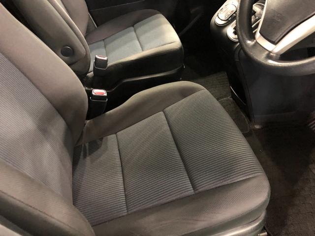 ノアX Vパッケージ 修復歴/走行71745キロ/ワンセグナビ1年保証距離無制限 走行距離71745キロ ワンセグナビ バックカメラ ブルートゥース 純正マット 助手席エアバック 両側スライドドア(埼玉県)の中古車