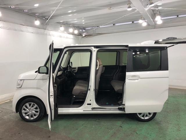 Ｎ−ＢＯＸＧ　走行１７６８１キロ／車検整備付／ナビ／バックカメラ一年保証・走行距離無制限走行１７６８１キロ　ワンセグナビ　ブルートゥース　ＥＴＣ　オートライト　ＬＥＤヘッドライト　ベンチシート（埼玉県）の中古車