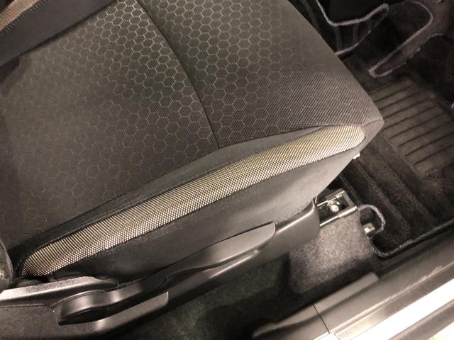 クロスビーハイブリッドＭＺ　走行７６５９３キロ／ナビ／全周囲カメラ１年保証距離無制限　走行距離７６５９３キロ　フルセグナビ　全周囲カメラ　ブルートゥース　ドラレコ　純正マット　オートライト　ＬＥＤヘッドランプ　アイドリングストップ　電動格納式ドアミラー　キーフリー（埼玉県）の中古車