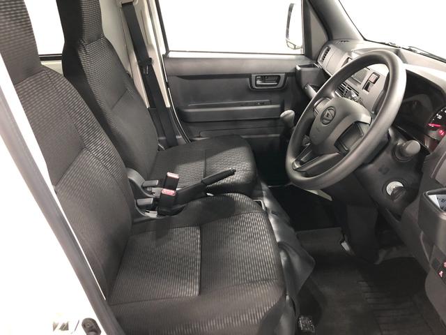 ハイゼットカーゴＤＸ　走行６７キロ／クリアランスソナー／キーレス一年保証・走行距離無制限走行６７キロ　助手席エアバック　オートライト　　クリアランスソナー　アイドリングストップ　キーレス（埼玉県）の中古車