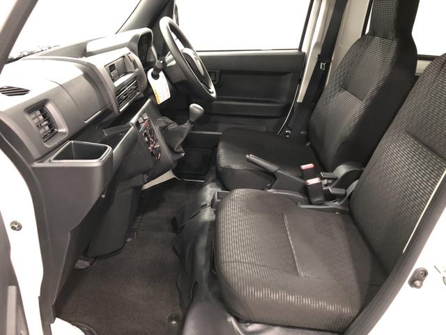 ハイゼットカーゴＤＸ　走行６７キロ／クリアランスソナー／キーレス一年保証・走行距離無制限走行６７キロ　助手席エアバック　オートライト　　クリアランスソナー　アイドリングストップ　キーレス（埼玉県）の中古車