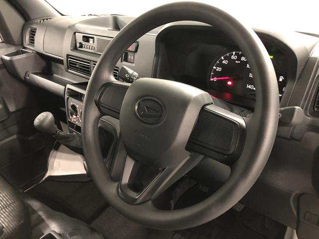 ハイゼットカーゴＤＸ　走行６７キロ／クリアランスソナー／キーレス一年保証・走行距離無制限走行６７キロ　助手席エアバック　オートライト　　クリアランスソナー　アイドリングストップ　キーレス（埼玉県）の中古車