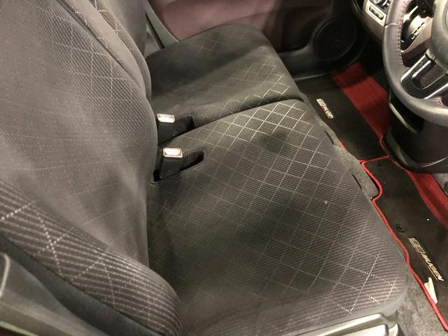 Ｎ−ＯＮＥプレミアム　ツアラー・Ｌパッケージ　軽雹害／タバコ臭１年保証距離無制限　走行距離３０８５５キロ　バックカメラ　純正マット　サイドエアバッグ　オートライト　ＨＩＤヘッドランプ　プッシュボタンスタート　電動格納式ドアミラー（埼玉県）の中古車