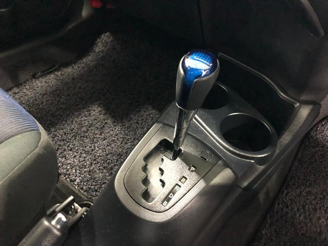 アクアS 走行24862キロ/フルセグナビ/電動格納式ドアミラー1年保証距離無制限 走行距離24862キロ フルセグナビ カーペットマット 助手席エアバッグ 電動格納式ドアミラー キーレスエントリー(埼玉県)の中古車