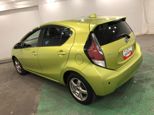 アクアS 走行24862キロ/フルセグナビ/電動格納式ドアミラー1年保証距離無制限 走行距離24862キロ フルセグナビ カーペットマット 助手席エアバッグ 電動格納式ドアミラー キーレスエントリー(埼玉県)の中古車