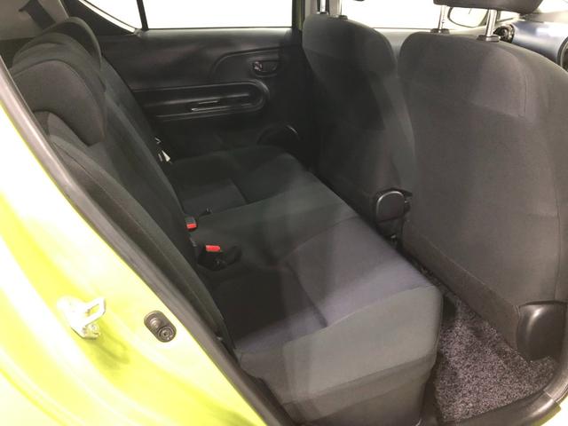 アクアS 走行24862キロ/フルセグナビ/電動格納式ドアミラー1年保証距離無制限 走行距離24862キロ フルセグナビ カーペットマット 助手席エアバッグ 電動格納式ドアミラー キーレスエントリー(埼玉県)の中古車