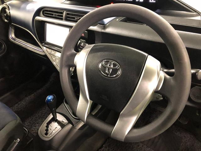 アクアS 走行24862キロ/フルセグナビ/電動格納式ドアミラー1年保証距離無制限 走行距離24862キロ フルセグナビ カーペットマット 助手席エアバッグ 電動格納式ドアミラー キーレスエントリー(埼玉県)の中古車
