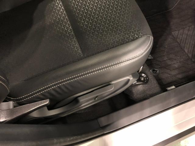 ロッキープレミアムＧ　ＨＥＶ　車検整備付／走行１．２万／９インチナビ１年保証距離無制限　走行距離１２８３９キロ　９インチ純正フルセグナビ　ＴＶ　ＤＶＤ　ＢＴオーディオ　パノラマモニター　ドラレコ　純正マット　サイドエアバッグ　ＬＥＤヘッドランプ　シートヒーター（埼玉県）の中古車