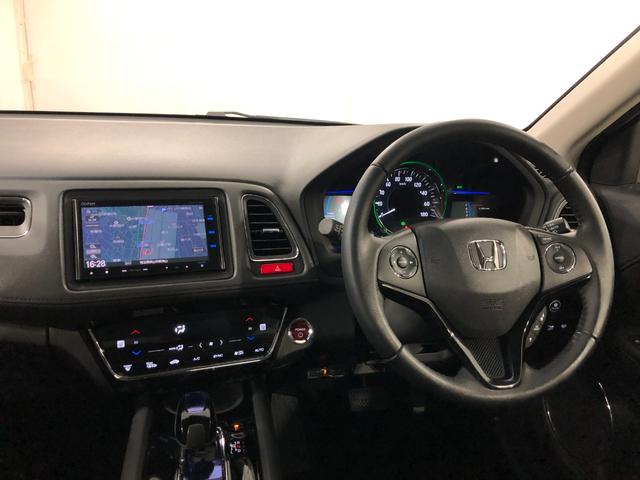 ヴェゼルハイブリッドＺ　走行３７１９８キロ／タイヤ４本交換／ナビ一年保証・走行距離無制限走行３７１９８キロ　フルセグナビ　ブルートゥース　バックカメラ　ＥＴＣ　サイドエアバック　オートライト　ＬＥＤヘッドライト　シートヒーター（埼玉県）の中古車