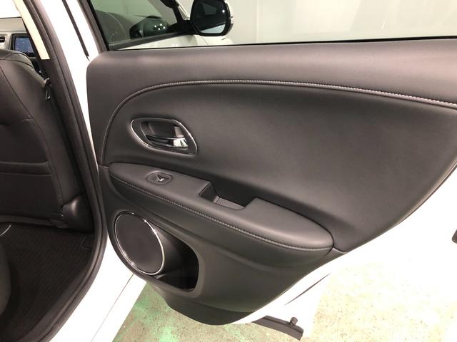 ヴェゼルハイブリッドＺ　走行３７１９８キロ／タイヤ４本交換／ナビ一年保証・走行距離無制限走行３７１９８キロ　フルセグナビ　ブルートゥース　バックカメラ　ＥＴＣ　サイドエアバック　オートライト　ＬＥＤヘッドライト　シートヒーター（埼玉県）の中古車