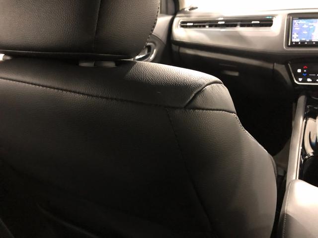 ヴェゼルハイブリッドＺ　走行３７１９８キロ／タイヤ４本交換／ナビ一年保証・走行距離無制限走行３７１９８キロ　フルセグナビ　ブルートゥース　バックカメラ　ＥＴＣ　サイドエアバック　オートライト　ＬＥＤヘッドライト　シートヒーター（埼玉県）の中古車