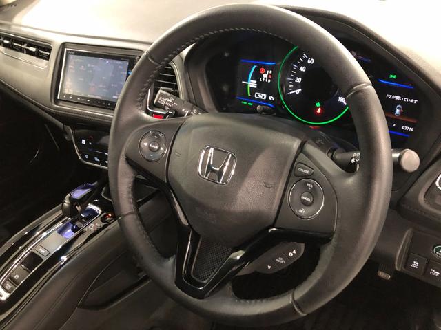 ヴェゼルハイブリッドＺ　走行３７１９８キロ／タイヤ４本交換／ナビ一年保証・走行距離無制限走行３７１９８キロ　フルセグナビ　ブルートゥース　バックカメラ　ＥＴＣ　サイドエアバック　オートライト　ＬＥＤヘッドライト　シートヒーター（埼玉県）の中古車