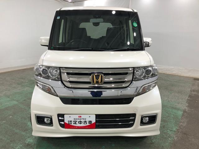 Ｎ−ＢＯＸカスタムＧターボＬパッケージ　走行６５６６４キロ／ナビ／バックカメラ一年保証・走行距離無制限走行６５６６４キロ　フルセグナビ　ブルートゥース　バックカメラ　ＥＴＣ　サイドエアバック　オートライト　ＨＩＤヘッドライト　両側電動スライドドア（埼玉県）の中古車