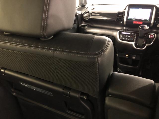 Ｎ−ＢＯＸカスタムＧターボＬパッケージ　走行６５６６４キロ／ナビ／バックカメラ一年保証・走行距離無制限走行６５６６４キロ　フルセグナビ　ブルートゥース　バックカメラ　ＥＴＣ　サイドエアバック　オートライト　ＨＩＤヘッドライト　両側電動スライドドア（埼玉県）の中古車