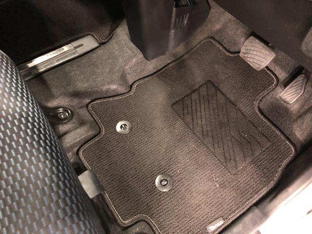 タントカスタムRS 走行33772キロ/ディスプレイオーディオ一年保証・走行距離無制限走行33772キロ ディスプレイオーディオ ブルートゥース バックカメラ クリアランスソナー オートライト LEDヘッドライト シートヒーター 両側電動スライドドア(埼玉県)の中古車