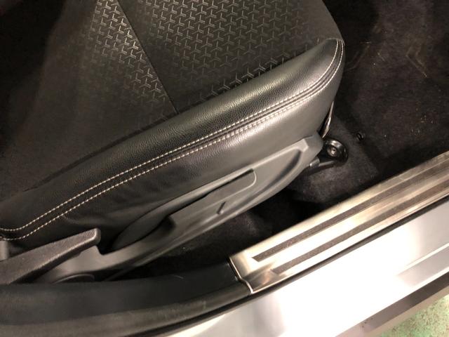 ロッキープレミアム　走行２７５１１キロ／ナビ／全周囲カメラ／ドラレコ一年保証・走行距離無制限走行２７５１１キロ　フルセグナビ　ブルートゥース　全周囲カメラ　ドラレコ　クリアランスソナー　オートライト　ＬＥＤヘッドライト　シートヒーター（埼玉県）の中古車